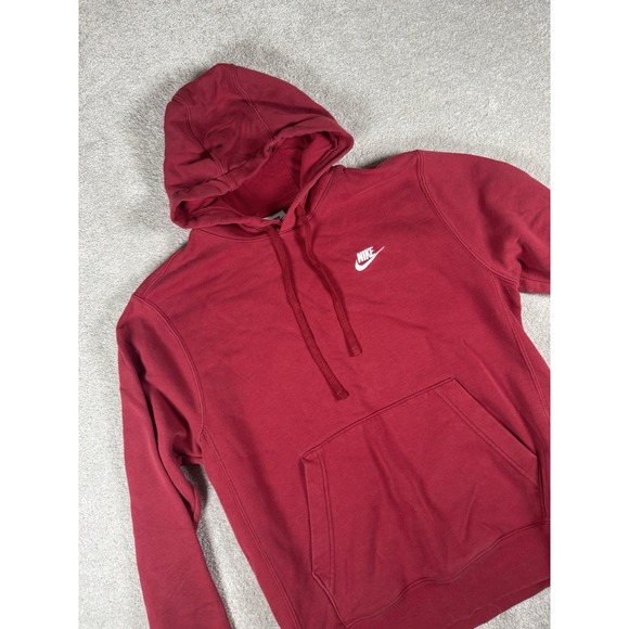 Nike Hoodie Mens Small Red Sportswear Club Fleece Pullover Embroidered Logo NSW - Picture 1 of 9